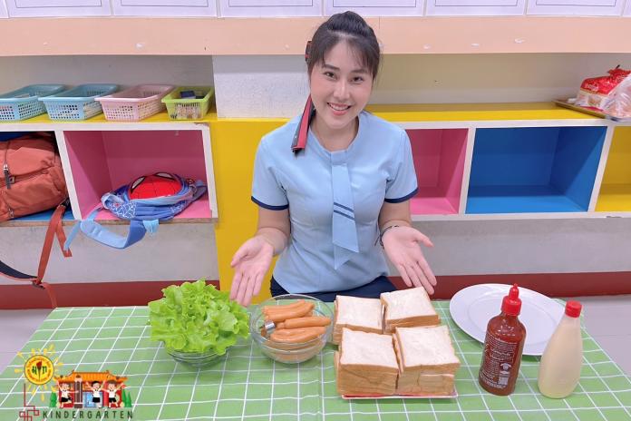กิจกรรมcooking ระดับชั้นอนุบาล1/1 ในสัปดาห์นี้ ห้องเรียนดอกทิวลิป กิจกรรม แซนวิชห่มผ้า