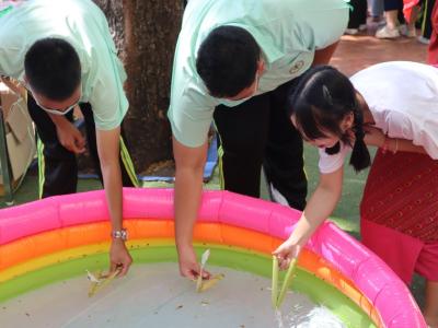 ภาพกิจกรรม วันลอยกระทง ประจำปี 2565