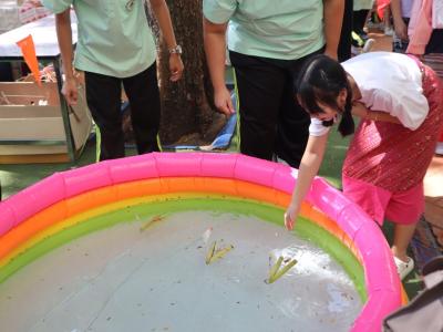 ภาพกิจกรรม วันลอยกระทง ประจำปี 2565