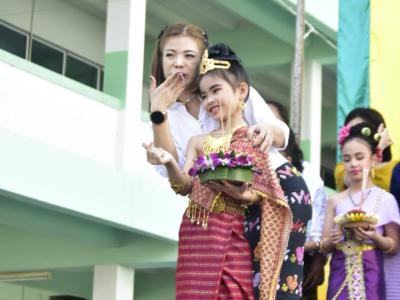 ภาพกิจกรรม วันลอยกระทง ประจำปี 2565