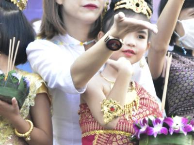 ภาพกิจกรรม วันลอยกระทง ประจำปี 2565