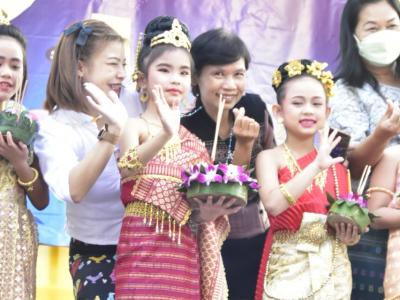 ภาพกิจกรรม วันลอยกระทง ประจำปี 2565