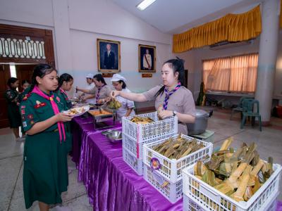 โรงเรียนสีขาวสร้างภูมิคุ้มกันปัญหาและพิษภัยยาเสพติดโรงเรียนมัธยมวิทยา
