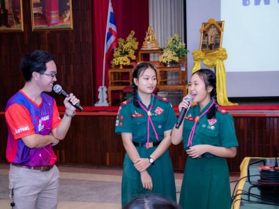 โรงเรียนสีขาวสร้างภูมิคุ้มกันปัญหาและพิษภัยยาเสพติดโรงเรียนมัธยมวิทยา
