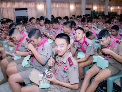 โรงเรียนสีขาวสร้างภูมิคุ้มกันปัญหาและพิษภัยยาเสพติดโรงเรียนมัธยมวิทยา