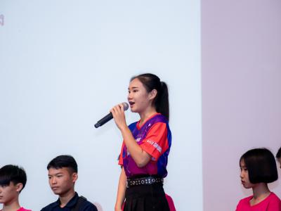 โรงเรียนสีขาวสร้างภูมิคุ้มกันปัญหาและพิษภัยยาเสพติดโรงเรียนมัธยมวิทยา