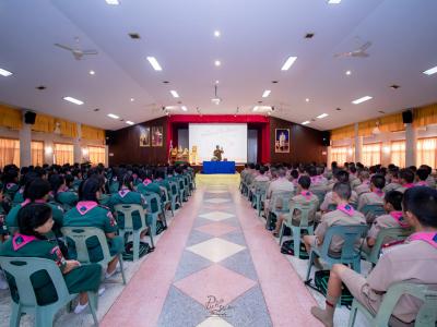 โรงเรียนสีขาวสร้างภูมิคุ้มกันปัญหาและพิษภัยยาเสพติดโรงเรียนมัธยมวิทยา