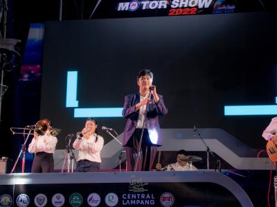 การประกวดวงสตริง ในงาน Motor Show 2022