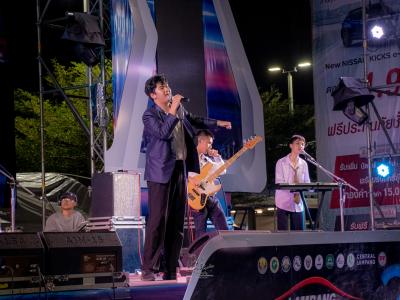 การประกวดวงสตริง ในงาน Motor Show 2022