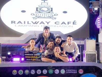 การประกวดวงสตริง ในงาน Motor Show 2022