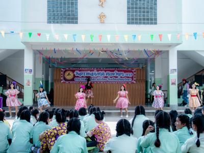 กิจกรรมลานลูกทุ่งสร้างสรรค์ รวมพลังเยาวชนไทย