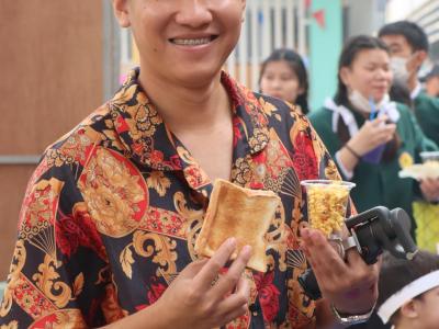 กาดมั่วคัวน้อย อนุบาล 100ปี มท.