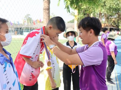 กีฬาสีระดับอนุบาล-ประถมศึกษา ประจำปีการศึกษา 2565