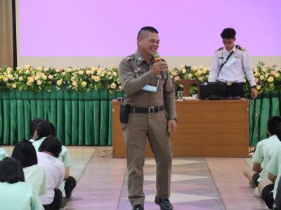 กิจกรรมการอบรม เรื่อง สารเสพติด อบายมุข สื่อออนไลน์ และแก้ปัญหาความรุนแรง การล่วงละเมิดทางเพศ