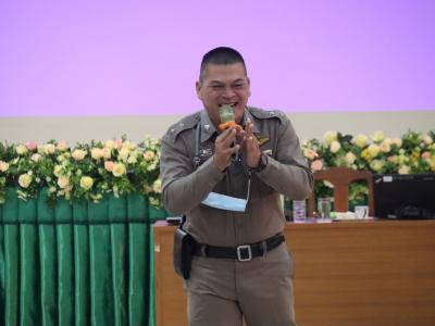 กิจกรรมการอบรม เรื่อง สารเสพติด อบายมุข สื่อออนไลน์ และแก้ปัญหาความรุนแรง การล่วงละเมิดทางเพศ
