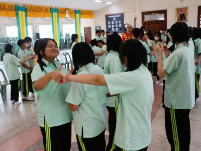โครงการอบรมเติบโตสมวัยใส่ใจเรื่องเพศ