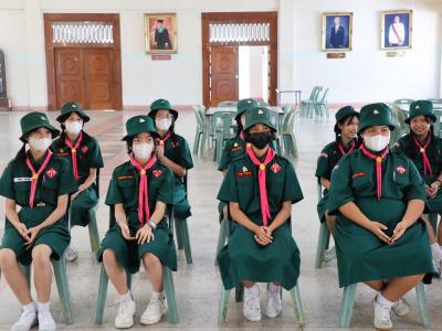 โรงเรียนมัธยมวิทยาได้จัดการฝึกอบรมโครงการสร้างจิตสำนึกพลเมืองดีวิถีประชาธิปไตย ให้กับเหล่าลูกเสือ กกต.