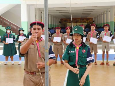 โรงเรียนมัธยมวิทยาได้จัดการฝึกอบรมโครงการสร้างจิตสำนึกพลเมืองดีวิถีประชาธิปไตย ให้กับเหล่าลูกเสือ กกต.