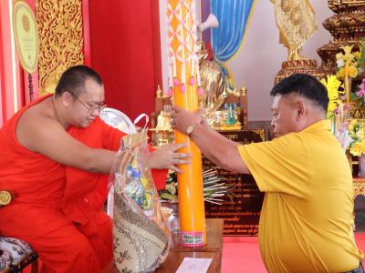 ประเพณีแห่เทียนพรรษา ตัวแทนระดับชั้นอนุบาล