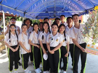ประเพณีแห่เทียนพรรษา ตัวแทนระดับชั้นอนุบาล