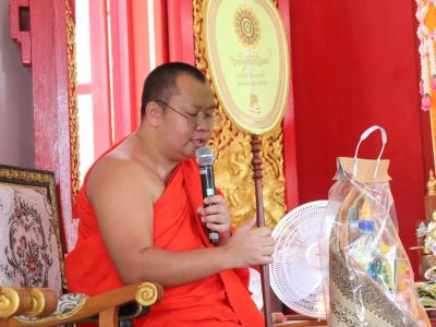 ประเพณีแห่เทียนพรรษา ตัวแทนระดับชั้นอนุบาล