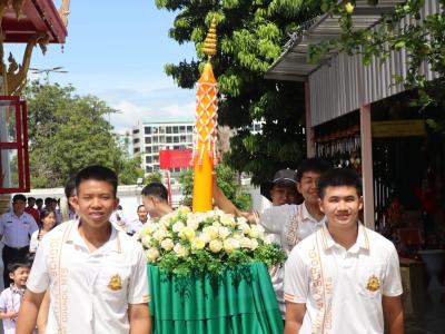 ประเพณีแห่เทียนพรรษา ตัวแทนระดับชั้นอนุบาล