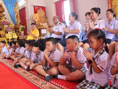 ประเพณีแห่เทียนพรรษา ตัวแทนระดับชั้นอนุบาล