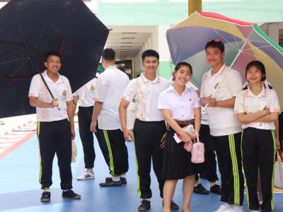 ประเพณีแห่เทียนพรรษา ตัวแทนระดับชั้นประถมศึกษา