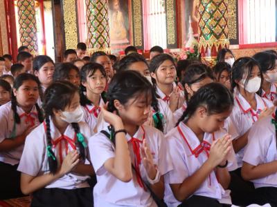 ประเพณีแห่เทียนพรรษา ตัวแทนระดับชั้นประถมศึกษา