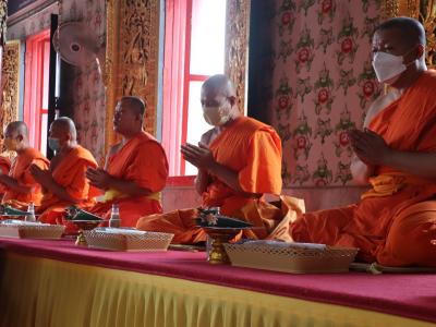 ทำบุญเนื่องในวันสถาปนามูลนิธิเพื่อการศึกษาประชาวิทย์ - มัธยมวิทยา
