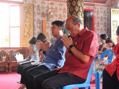 ทำบุญเนื่องในวันสถาปนามูลนิธิเพื่อการศึกษาประชาวิทย์ - มัธยมวิทยา