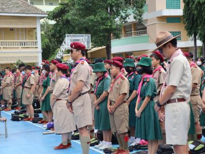 ทำบุญเนื่องในวันสถาปนามูลนิธิเพื่อการศึกษาประชาวิทย์ - มัธยมวิทยา