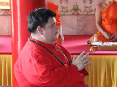 ทำบุญเนื่องในวันสถาปนามูลนิธิเพื่อการศึกษาประชาวิทย์ - มัธยมวิทยา