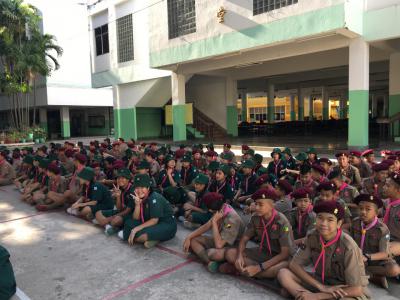 พิธีประดับยศและมองเครื่องหมายลูกเสือโลก ของลูกเสือสามัญรุ่นใหญ่