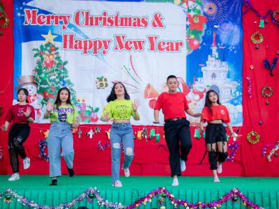 merry christmas and happy new year 2020