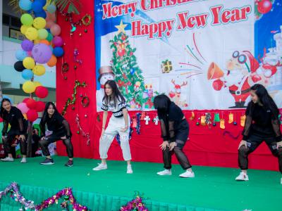 merry christmas and happy new year 2020