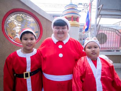 merry christmas and happy new year 2020