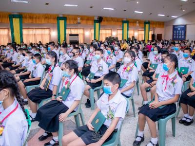 กิจกรรมรับวุฒิบัตร นักเรียนชั้นอนุบาล3 ประถมศึกษาปีที่6 มัธยมศึกษาปีที่3 และมัธยมศึกษาปีที่6
