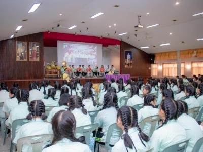 อบรมโครงการโรงเรียนสีขาวสร้างภูมิคุ้มกันปัญหาและพิษภัยยาเสพติด รุ่นที่ 2 / 2562