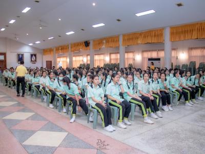 อบรมโครงการโรงเรียนสีขาวสร้างภูมิคุ้มกันปัญหาและพิษภัยยาเสพติด รุ่นที่ 2 / 2562