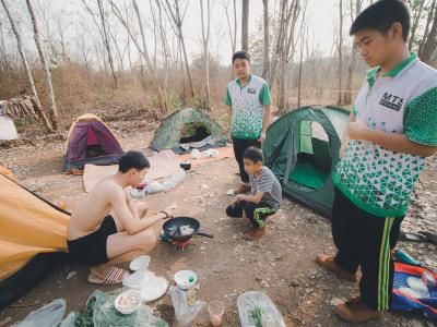 กิจกรรมเข้าค่ายพักแรม ปีการศึกษา 2563