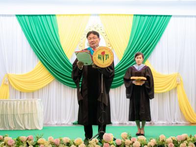 พิธีมอบวุฒิบัตรสำเร็จการศึกษา ประจำปี 2563