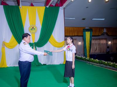 พิธีมอบวุฒิบัตรสำเร็จการศึกษา ประจำปี 2563