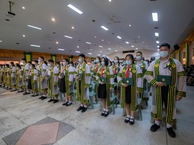 พิธีมอบวุฒิบัตรสำเร็จการศึกษา ประจำปี 2563