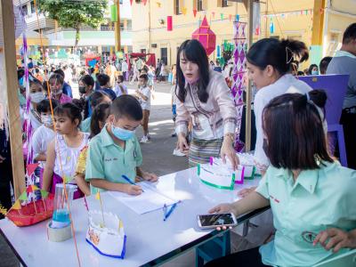 กิจกรรมโครงการมรสพสุขสันต์วันลอยกระทง