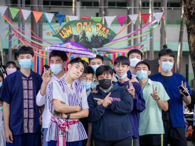 กิจกรรมโครงการมรสพสุขสันต์วันลอยกระทง