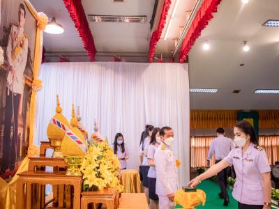 พิธีรับพระราชทานเครื่องราชอิสริยาภรณ์อันเป็นที่สรรเสริญยิ่งดิเรกคุณาภรณ์