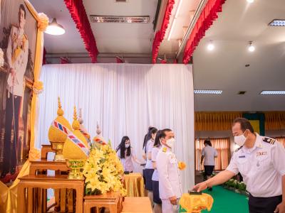 พิธีรับพระราชทานเครื่องราชอิสริยาภรณ์อันเป็นที่สรรเสริญยิ่งดิเรกคุณาภรณ์