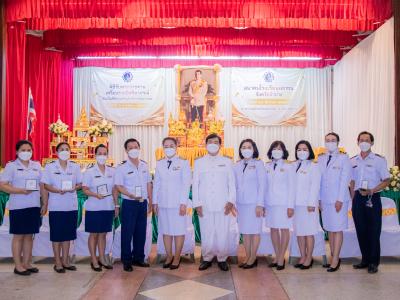 พิธีรับพระราชทานเครื่องราชอิสริยาภรณ์อันเป็นที่สรรเสริญยิ่งดิเรกคุณาภรณ์