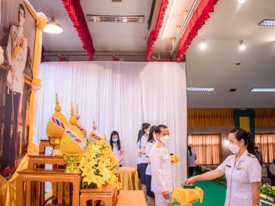 พิธีรับพระราชทานเครื่องราชอิสริยาภรณ์อันเป็นที่สรรเสริญยิ่งดิเรกคุณาภรณ์